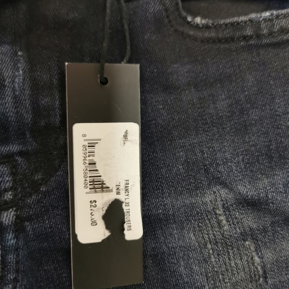 NWT, Diesel "Francy" slim, relaxed fit, 27x32 - Picture 2 of 5